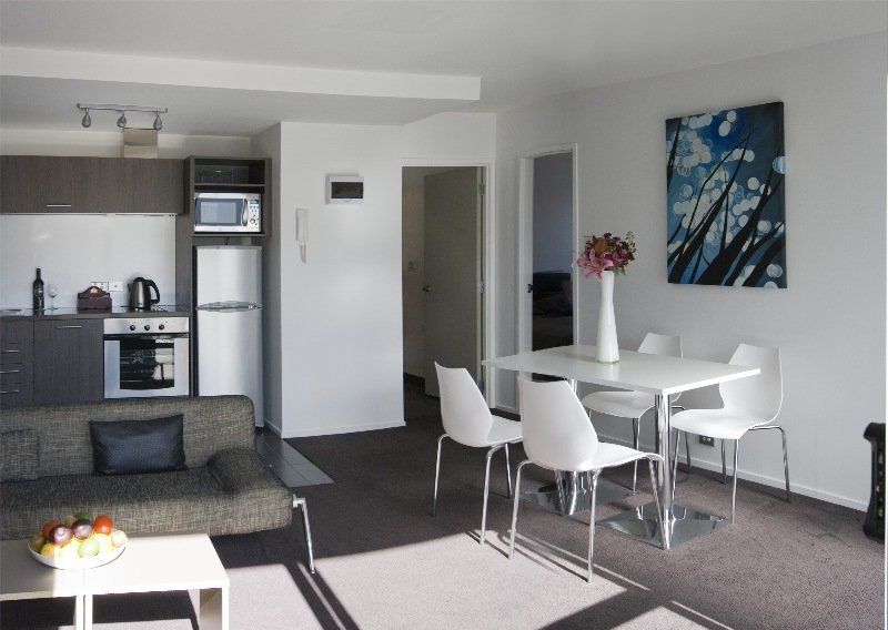 Bianco Off Queen Apartments Оукланд Екстериор снимка