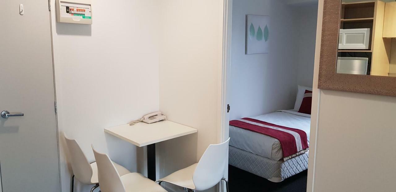 Bianco Off Queen Apartments Оукланд Екстериор снимка