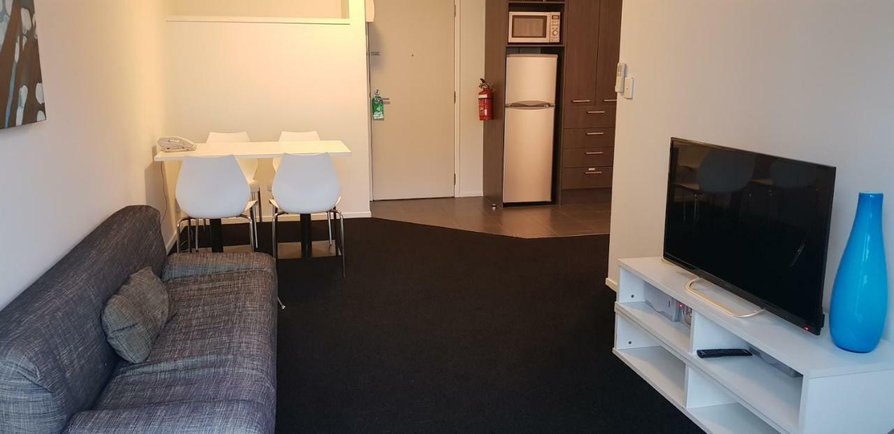 Bianco Off Queen Apartments Оукланд Екстериор снимка
